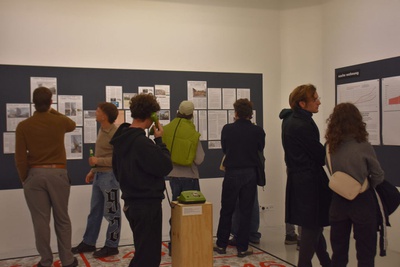 Ausstellungseröffnung "geld . macht . raum" am 7. November 2025