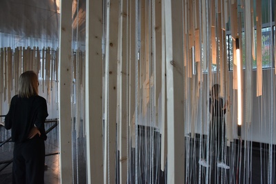 Eröffnungstag "Krater Fajan: Viel TamTam um Nichts" im aut