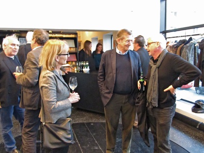 Ausstellungseröffnung und Feier "20 Jahre aut" – Kurzvorträge von Herwig van Staa (Landtagspräsident) und Arno Ritter (Leiter aut. architektur und tirol) und ein rauschendes Fest bis spät in die Nacht