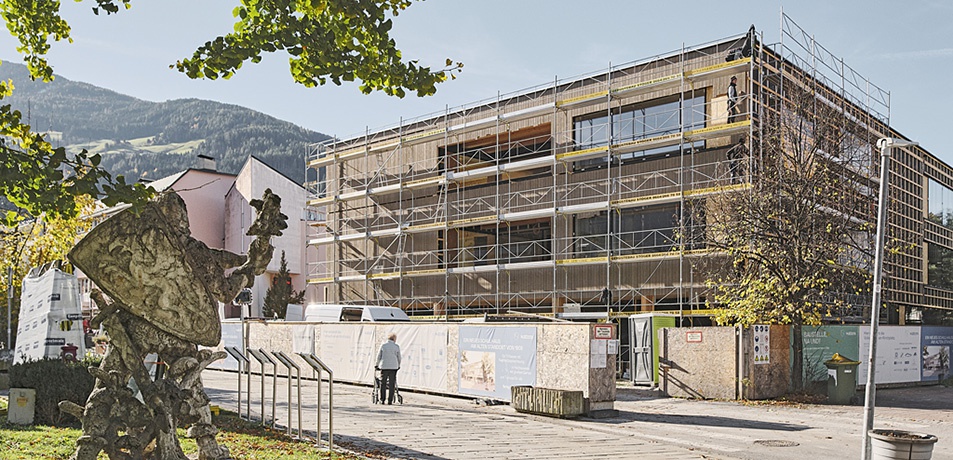 Volksschule am Kirchplatz, Wattens