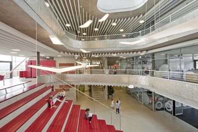 Schul- und Kulturzentrum Feldkirchen an der Donau, Oberösterreich; Bauherr: Gemeinde Feldkirchen an der Donau; Architektur & Freiraumplanung: fasch&fuchs.architekten, Wien