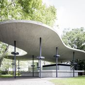 Grafenegg (N);
Catering Pavillon Wolke 7;
Bauherr_in: Grafenegg Kultur Betriebsges.m.b.H.;
Architektur: the next ENTERprise Architects ZT GmbH, Wien;
Freiraumplanung: Land in Sicht, Wien
