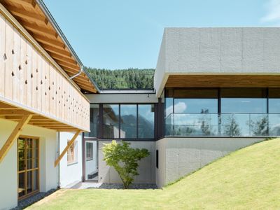 Bauherr:in: Dr Hagen Duenbostel / Sandra Duenbostel Architektur: SNOW Architektur landschaftsplanung: SNOW Architektur Tragwerksplanung: IFS Ziviltechniker GmbH DI