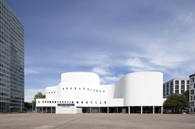 DAM Oper Theater Düsseldorfer Schauspielhaus Außenansicht