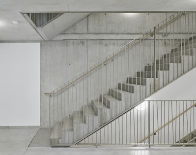 Bauherrschaft: STP Wohnungserrichtungs- u. Immobiliengesellschaft m.b.H. – Dennis Lin, Stefan Stolitzka Architektur: balloon architekten ZT-OG – Rampula Gratl Wohofsky, Projektleitung: Andreas Gratl