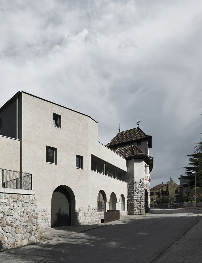 Meran: Wohnhaus K, Höller und Klotzner Architekten