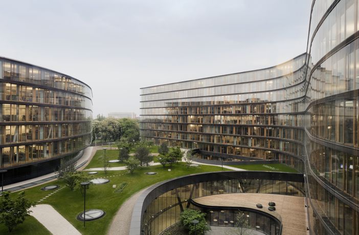 Wien; Erste Campus; Bauherr_in: Erste Group Bank AG, Wien; Architektur: Henke Schreieck Architekten ZT GmbH, Wien; Freiraumplanung: Auböck + Kárász, Wien