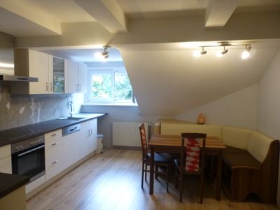 Häuser schaun PLUS 17.10.2015: LEGAT architektur ZT, Zubau im Dachgeschoss Schloss St. Johann