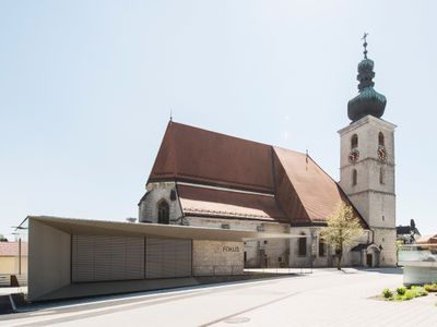 Oberösterreich - Sierning Fokus Pfarrheim Sierning Bauherr_in: Pfarre St. Stephanus Sierning Architektur: Architekturbüro ARKADE ZT gmbh, Linz