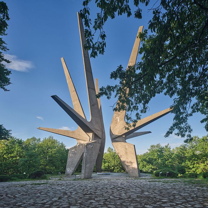 Denkmal für die gefallenen Soldaten der Kosmajska Brigade, Kosmaj, Vojin Stojić und Gradimir Medaković, 1971
