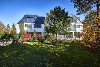 Bauherr:in: Daneshgar Architects
Architektur: Daneshgar Architects
Freiraumplanung: Firma Gartenbau Gruber Gmbh
Tragwerksplanung: Firma Toms Ziviltechniker GmbH – © Daneshgar Architects Bauherr:in: Daneshgar Architects
Architektur: Daneshgar Architects
Freiraumplanung: Firma Gartenbau Gruber Gmbh
Tragwerksplanung: Firma Toms Ziviltechniker GmbH